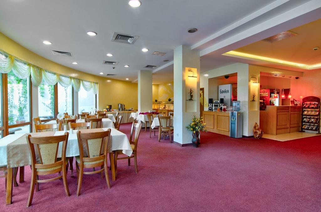 Atlant Hotel St Constantin et Helena Extérieur photo